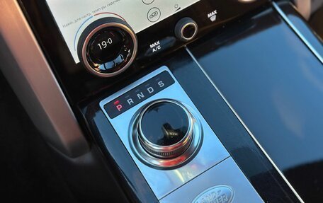 Land Rover Range Rover IV рестайлинг, 2019 год, 7 400 000 рублей, 33 фотография