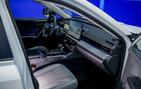 Toyota RAV4, 2025 год, 4 375 000 рублей, 13 фотография