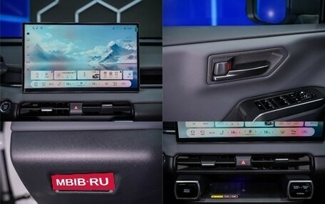 Toyota RAV4, 2025 год, 4 375 000 рублей, 26 фотография