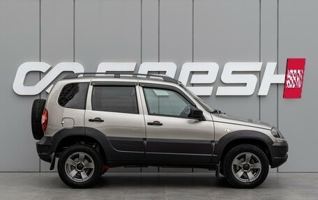 Chevrolet Niva I рестайлинг, 2019 год, 880 000 рублей, 5 фотография