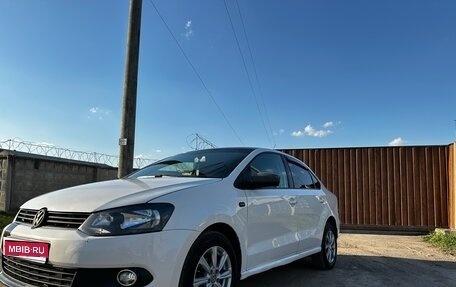 Volkswagen Polo VI (EU Market), 2011 год, 600 000 рублей, 1 фотография