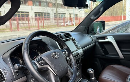 Toyota Land Cruiser Prado 150 рестайлинг 2, 2018 год, 4 999 999 рублей, 1 фотография