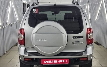 Chevrolet Niva I рестайлинг, 2019 год, 985 000 рублей, 2 фотография
