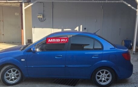 KIA Rio II, 2009 год, 950 000 рублей, 3 фотография