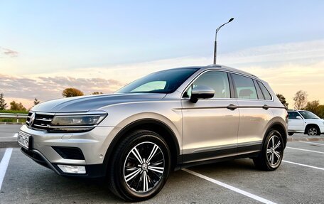 Volkswagen Tiguan II, 2017 год, 3 000 000 рублей, 5 фотография