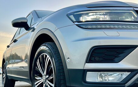 Volkswagen Tiguan II, 2017 год, 3 000 000 рублей, 2 фотография