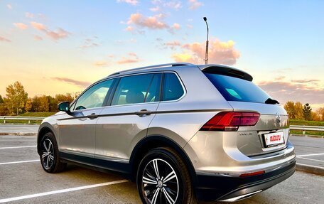 Volkswagen Tiguan II, 2017 год, 3 000 000 рублей, 13 фотография