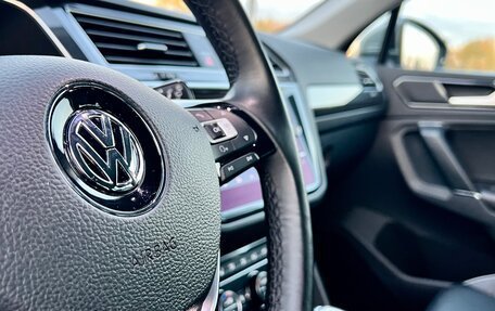 Volkswagen Tiguan II, 2017 год, 3 000 000 рублей, 21 фотография