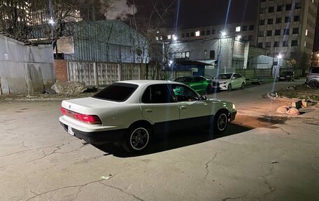 Toyota Camry V30, 1992 год, 250 000 рублей, 2 фотография
