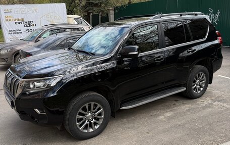 Toyota Land Cruiser Prado 150 рестайлинг 2, 2018 год, 4 999 999 рублей, 3 фотография