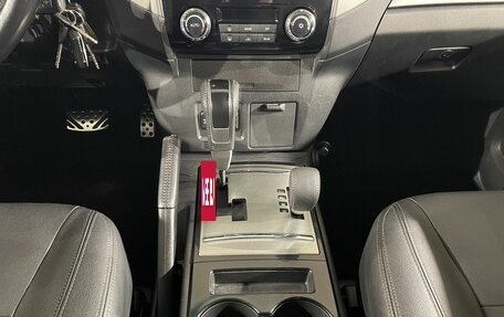 Mitsubishi Pajero IV, 2015 год, 3 089 000 рублей, 12 фотография