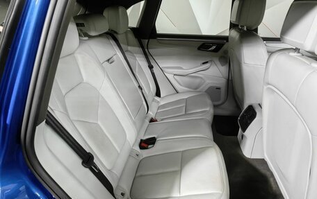 Porsche Macan I рестайлинг, 2017 год, 4 250 000 рублей, 16 фотография