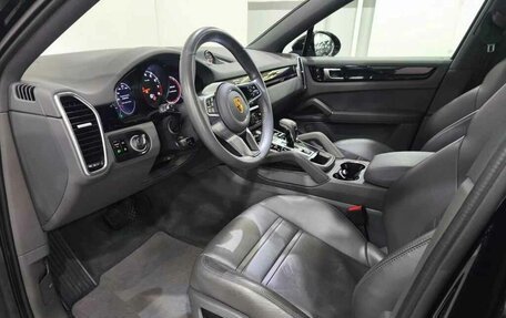 Porsche Cayenne III, 2020 год, 7 290 000 рублей, 8 фотография