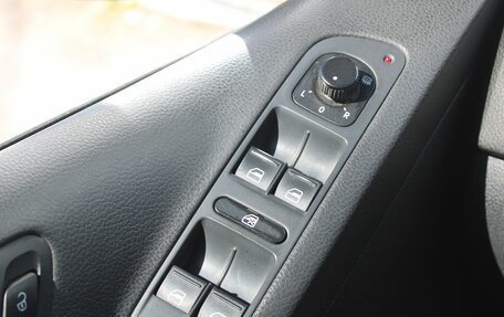Volkswagen Tiguan I, 2012 год, 999 000 рублей, 11 фотография