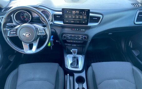 KIA cee'd III, 2018 год, 1 500 000 рублей, 14 фотография