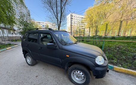 Chevrolet Niva I рестайлинг, 2009 год, 410 000 рублей, 1 фотография
