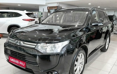 Mitsubishi Outlander III рестайлинг 3, 2014 год, 1 350 000 рублей, 1 фотография