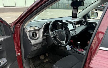 Toyota RAV4, 2017 год, 2 600 000 рублей, 4 фотография