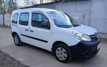 Renault Kangoo II рестайлинг, 2013 год, 840 000 рублей, 2 фотография