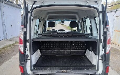 Renault Kangoo II рестайлинг, 2013 год, 840 000 рублей, 33 фотография