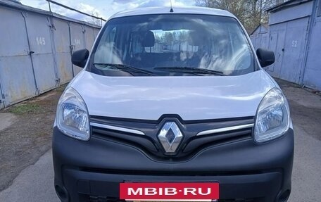 Renault Kangoo II рестайлинг, 2013 год, 840 000 рублей, 21 фотография
