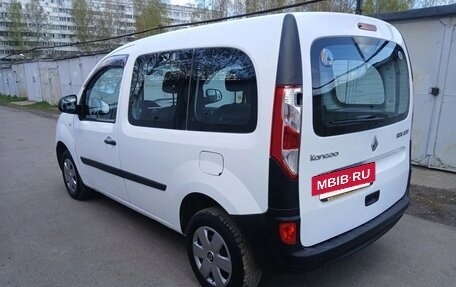 Renault Kangoo II рестайлинг, 2013 год, 840 000 рублей, 28 фотография