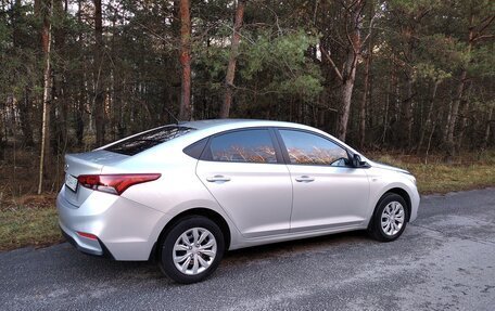 Hyundai Solaris II рестайлинг, 2019 год, 1 375 000 рублей, 2 фотография