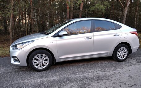 Hyundai Solaris II рестайлинг, 2019 год, 1 375 000 рублей, 9 фотография