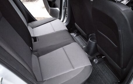 Hyundai Solaris II рестайлинг, 2019 год, 1 375 000 рублей, 12 фотография