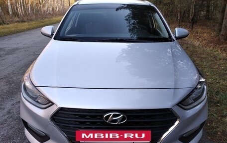 Hyundai Solaris II рестайлинг, 2019 год, 1 375 000 рублей, 6 фотография