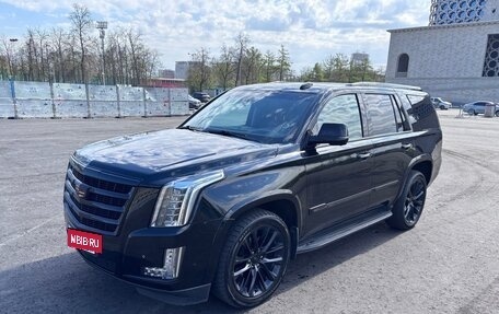 Cadillac Escalade IV, 2019 год, 6 300 000 рублей, 2 фотография