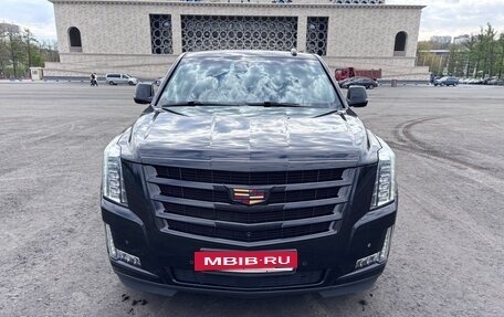 Cadillac Escalade IV, 2019 год, 6 300 000 рублей, 4 фотография
