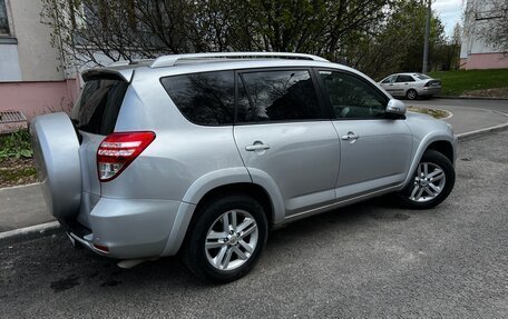 Toyota RAV4, 2011 год, 1 180 000 рублей, 4 фотография
