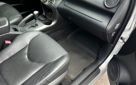 Toyota RAV4, 2011 год, 1 180 000 рублей, 9 фотография