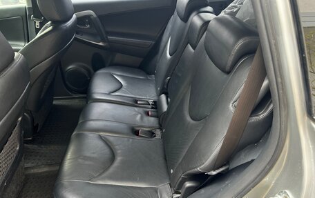 Toyota RAV4, 2011 год, 1 180 000 рублей, 10 фотография