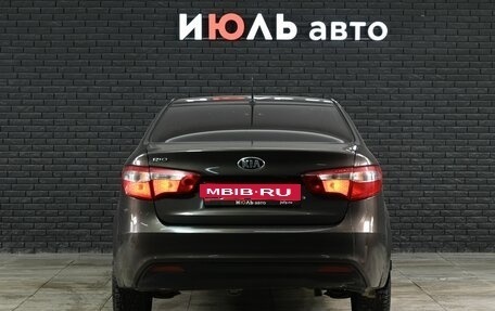 KIA Rio III рестайлинг, 2015 год, 850 000 рублей, 5 фотография