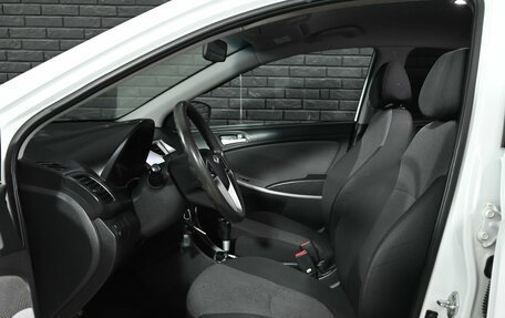 Hyundai Solaris II рестайлинг, 2013 год, 850 000 рублей, 9 фотография