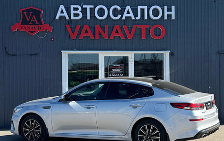 KIA Optima IV, 2018 год, 2 150 000 рублей, 7 фотография