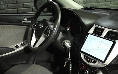 Hyundai Solaris II рестайлинг, 2013 год, 850 000 рублей, 17 фотография