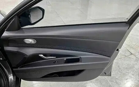 Hyundai Elantra, 2023 год, 1 234 000 рублей, 16 фотография