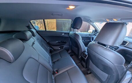 KIA Sportage IV рестайлинг, 2021 год, 3 080 000 рублей, 6 фотография