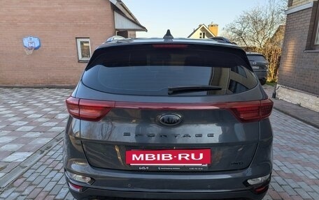 KIA Sportage IV рестайлинг, 2021 год, 3 080 000 рублей, 4 фотография