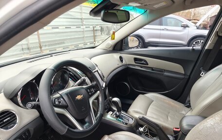 Chevrolet Cruze II, 2014 год, 850 000 рублей, 8 фотография