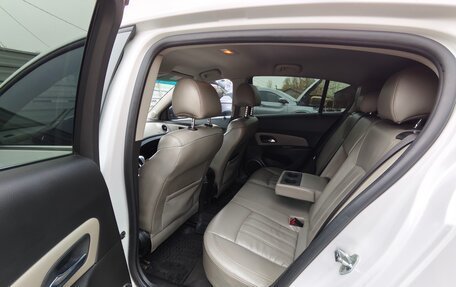 Chevrolet Cruze II, 2014 год, 850 000 рублей, 9 фотография