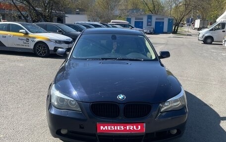 BMW 5 серия, 2004 год, 1 050 000 рублей, 1 фотография