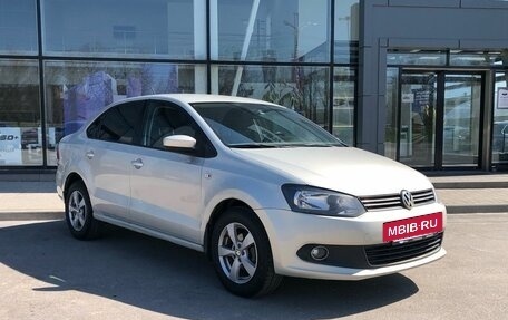 Volkswagen Polo VI (EU Market), 2013 год, 775 000 рублей, 3 фотография
