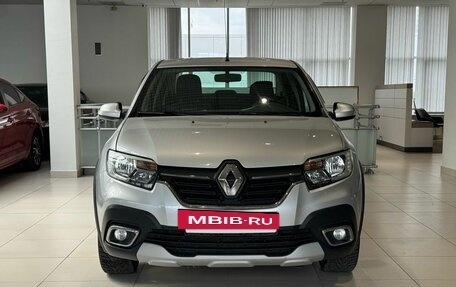 Renault Logan II, 2020 год, 1 075 000 рублей, 2 фотография