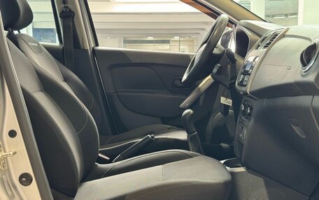 Renault Logan II, 2020 год, 1 075 000 рублей, 22 фотография