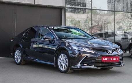 Toyota Camry, 2021 год, 3 450 000 рублей, 3 фотография