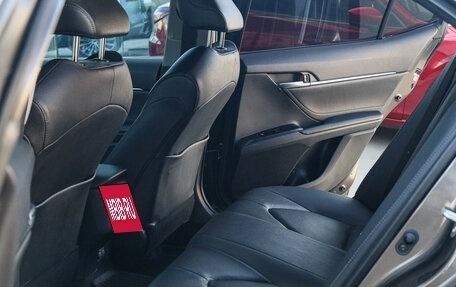 Toyota Camry, 2021 год, 3 450 000 рублей, 8 фотография